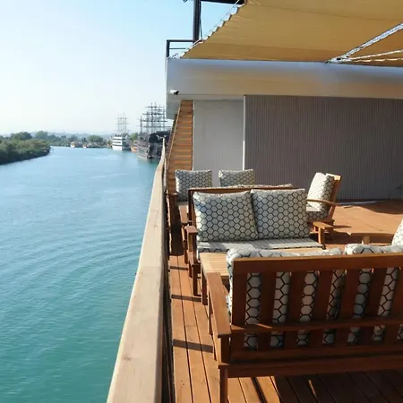 Limitless Yacht 안탈리아